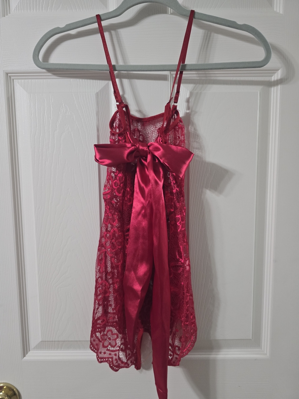 New Never Worn Red Lace Bow-Front Chemise - Women Intimates